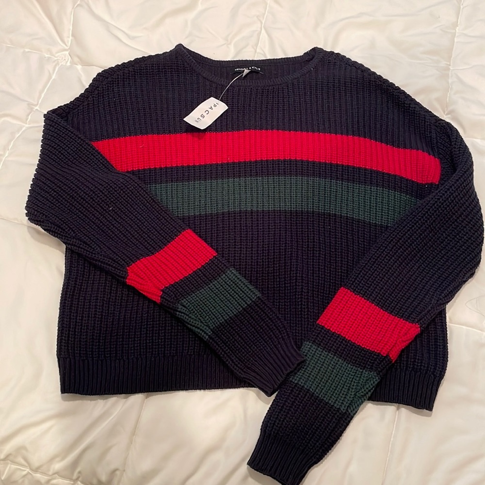 Kendall & Kylie cropped sweater